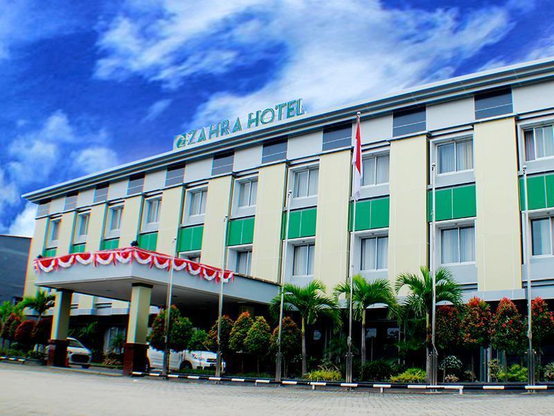 Zahra Syariah Hotel Kendari Bagian luar foto